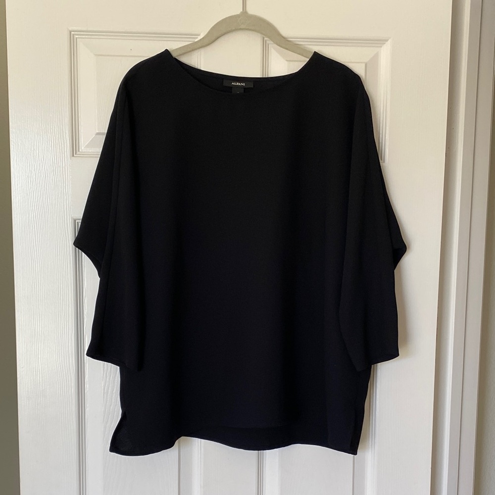 New Alfani Black boxy size 4 Blouse